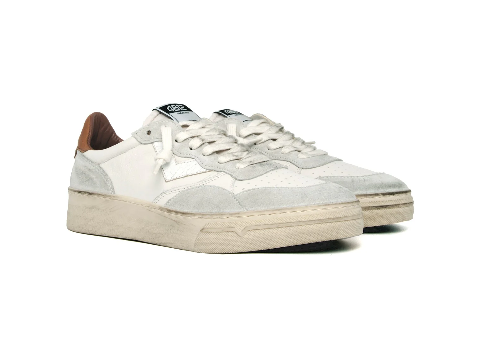 4B12 Hyper Uomo - La Sneaker Versatile per la Primavera/Estate - immagine 3