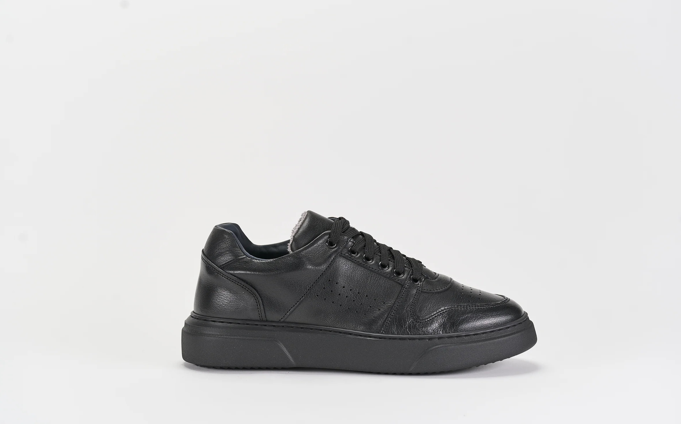 B68 Materia Black - immagine 3