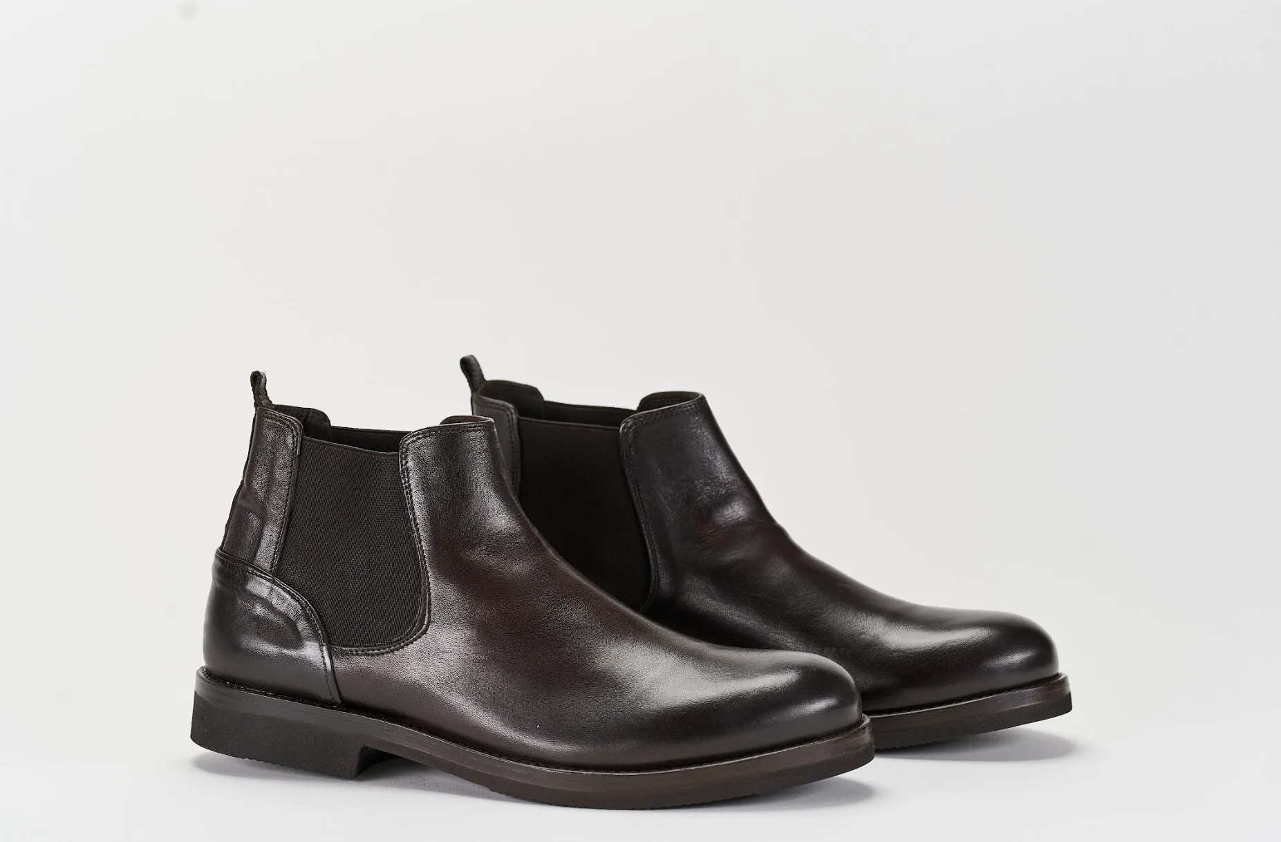 D26 Chelsea Cioccolato , Ultralight Vibram - immagine 2