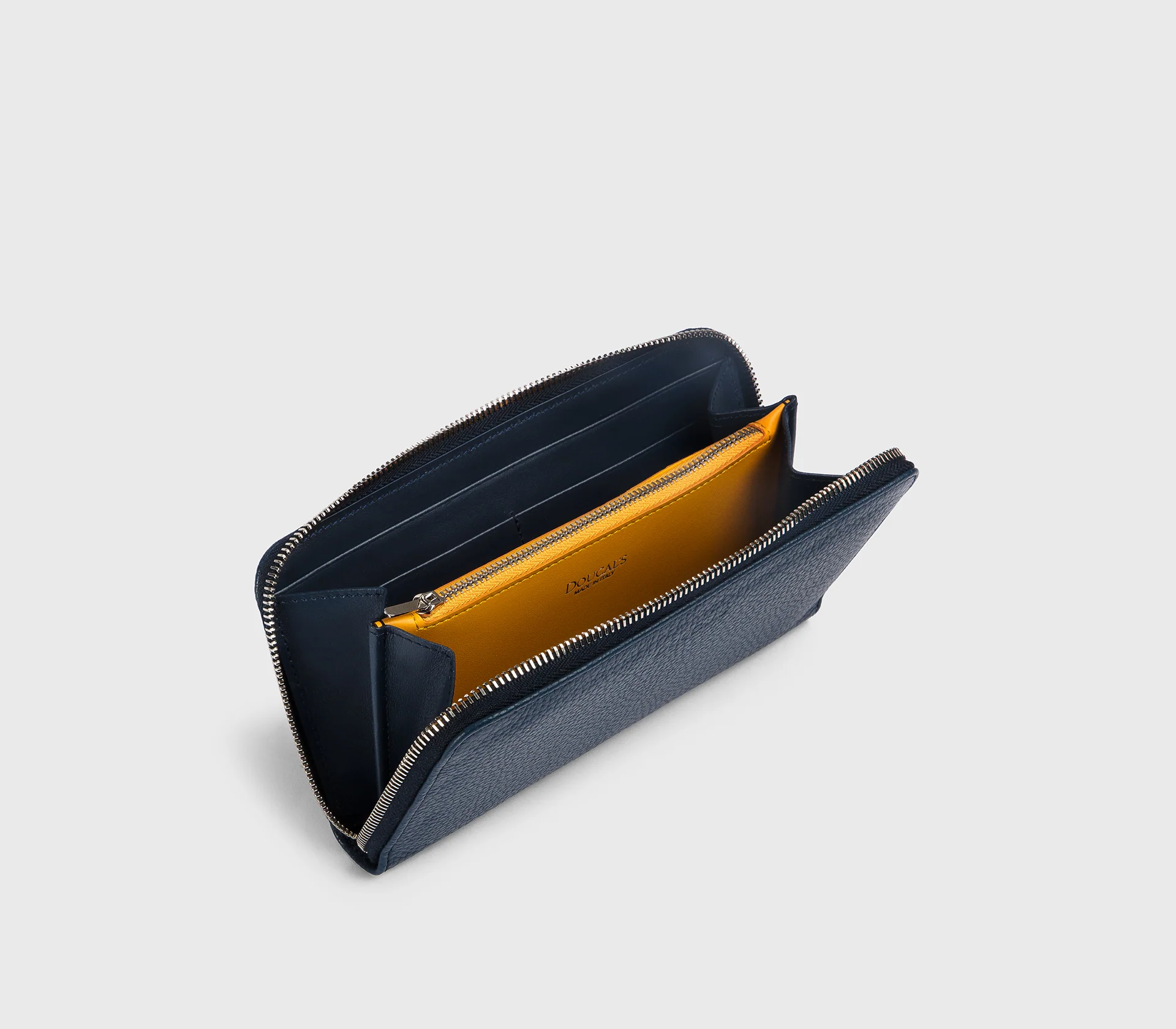 Portafoglio continental in pelle bottalata blu "avio" - immagine 3