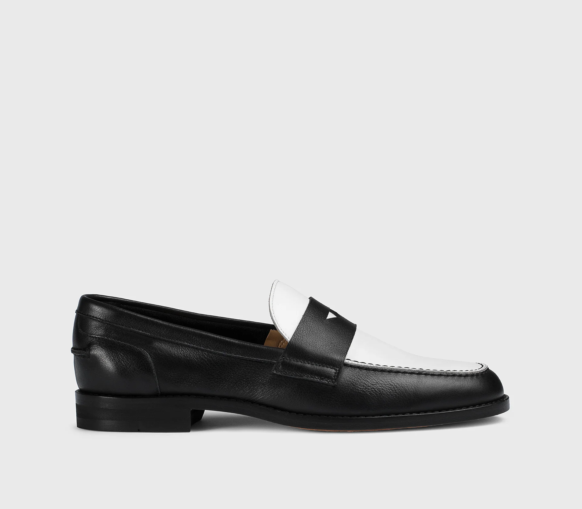 DD8796ALAIPY708NN00 - Mocassino in pelle bicolore nero e bianco