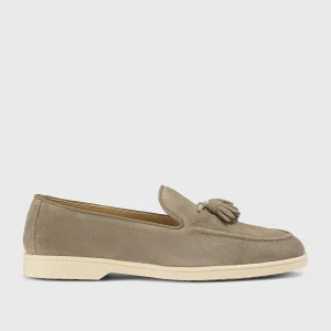 DD8896JOANUY229GM20 - Mocassino con nappine in suede fango