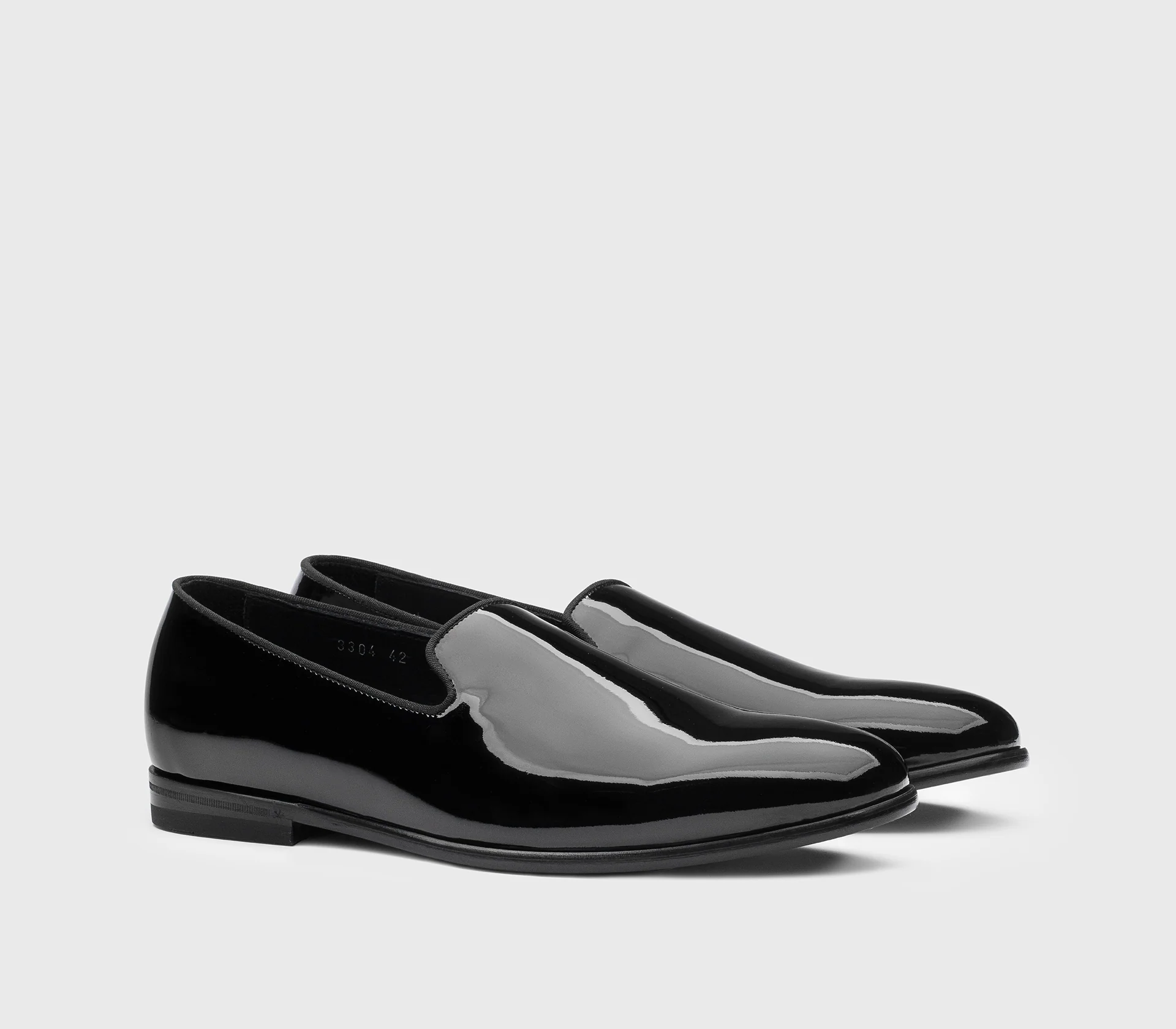 DU3304CARPUF018NN00 - Mocassino in pelle verniciata nero - immagine 4