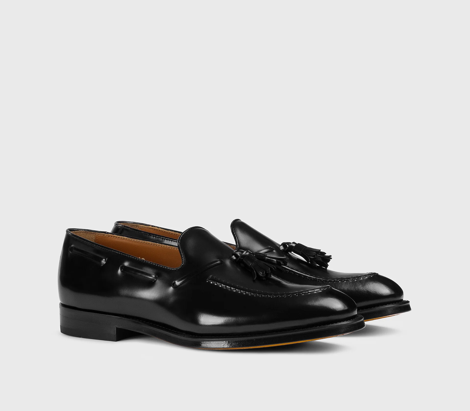 DU3339ORVNUF007NN00 - Mocassino con nappine in pelle nero - immagine 4