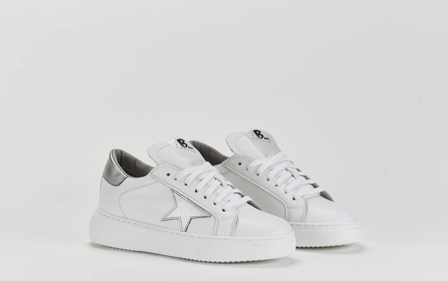 Hollywood White