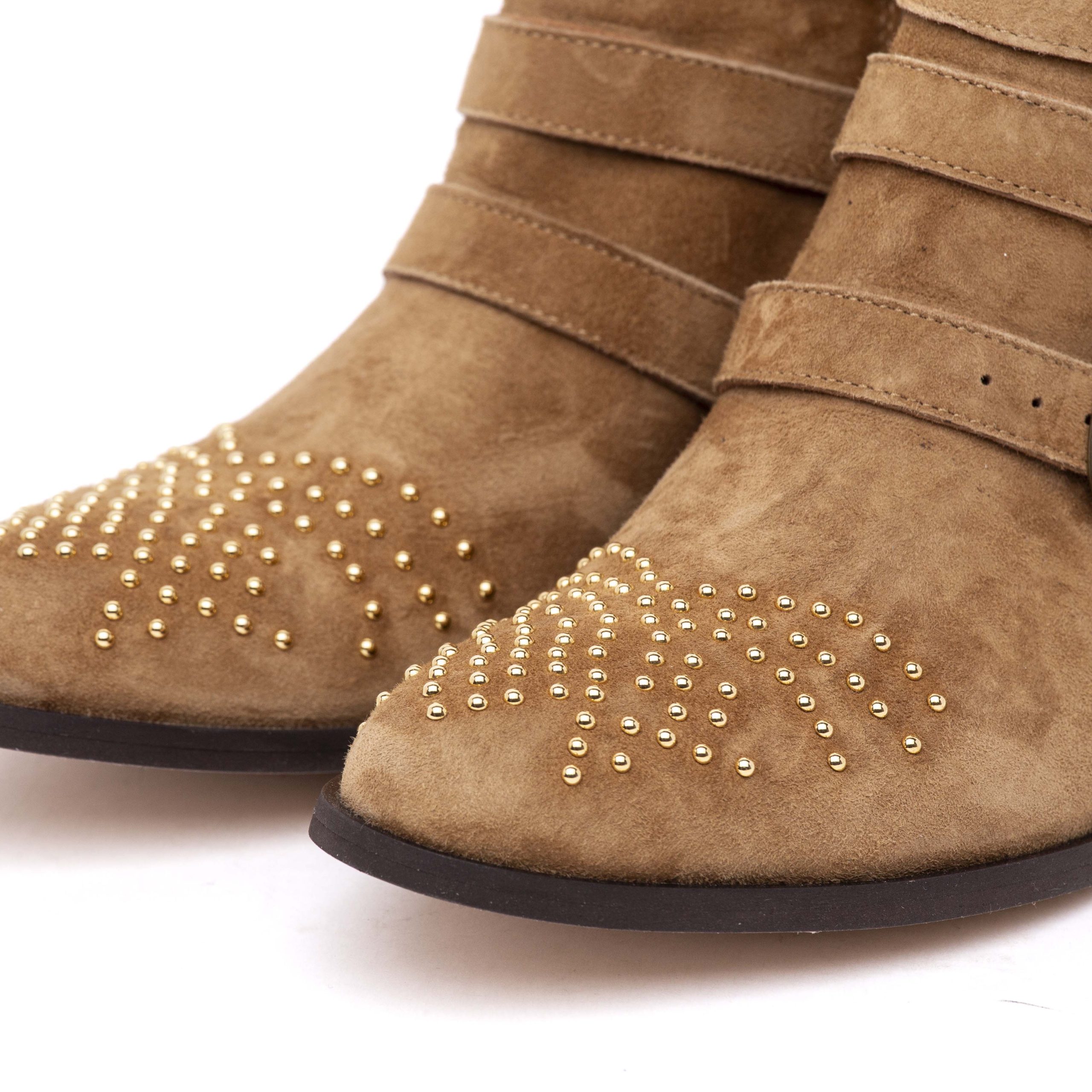 Stivaletto in pelle scamosciata con borchie. - immagine 5