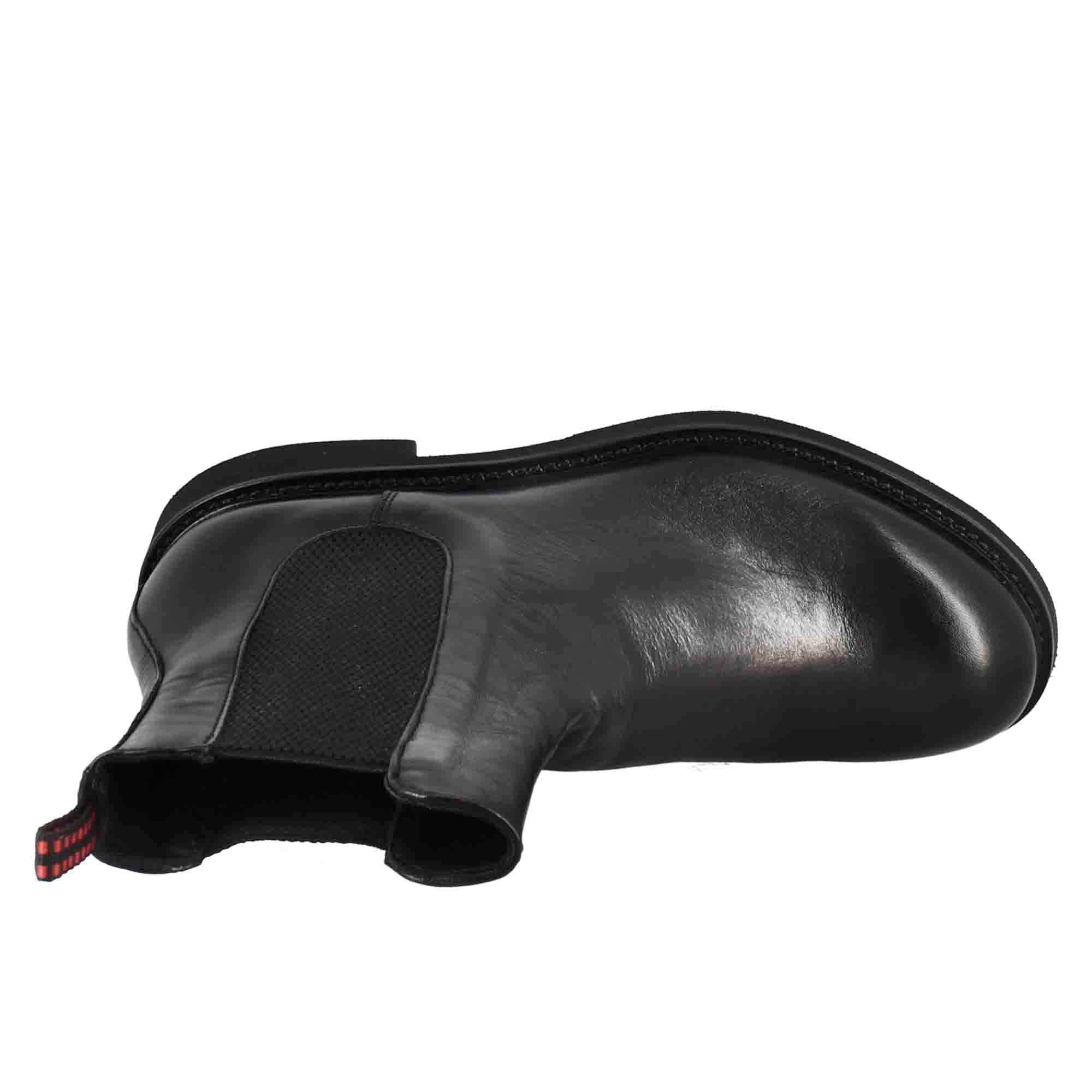 Stivaletto chelsea paupa da donna in pelle lavata colore nero - immagine 5