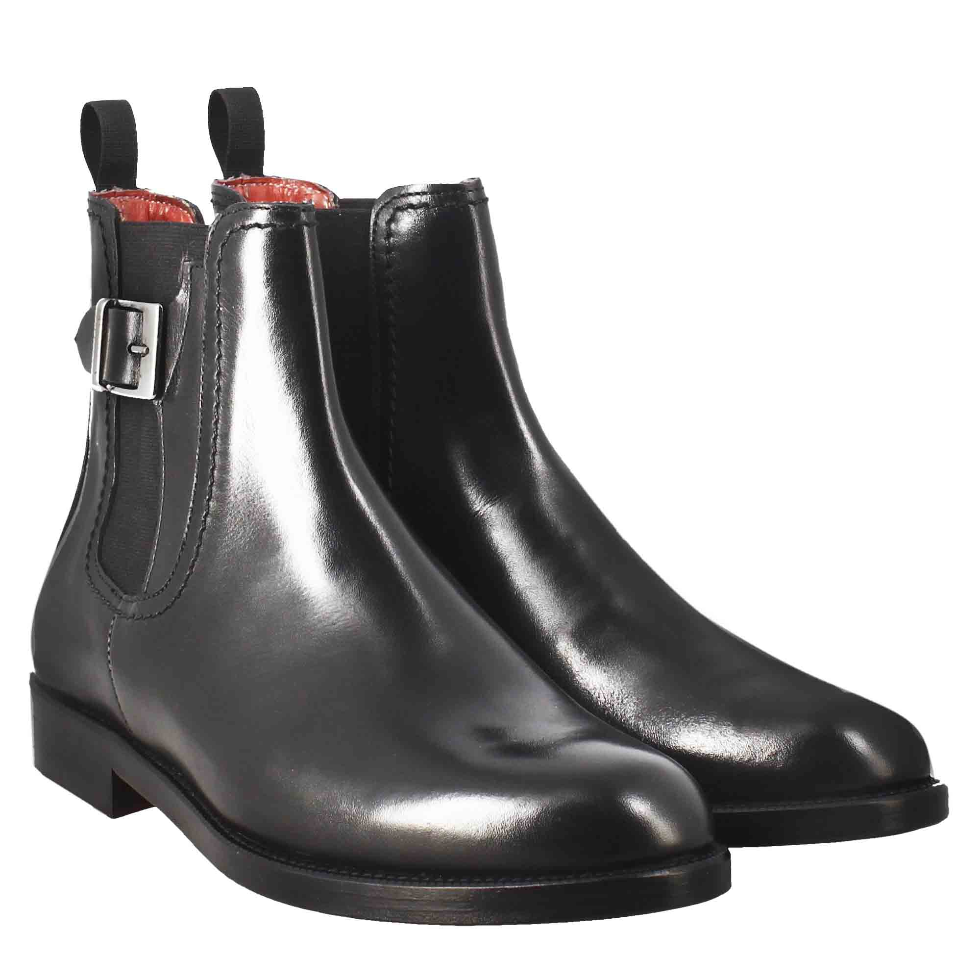 Stivaletto da donna liscio con tacco basso in pelle liscia colore nero con fibbia laterale - immagine 8