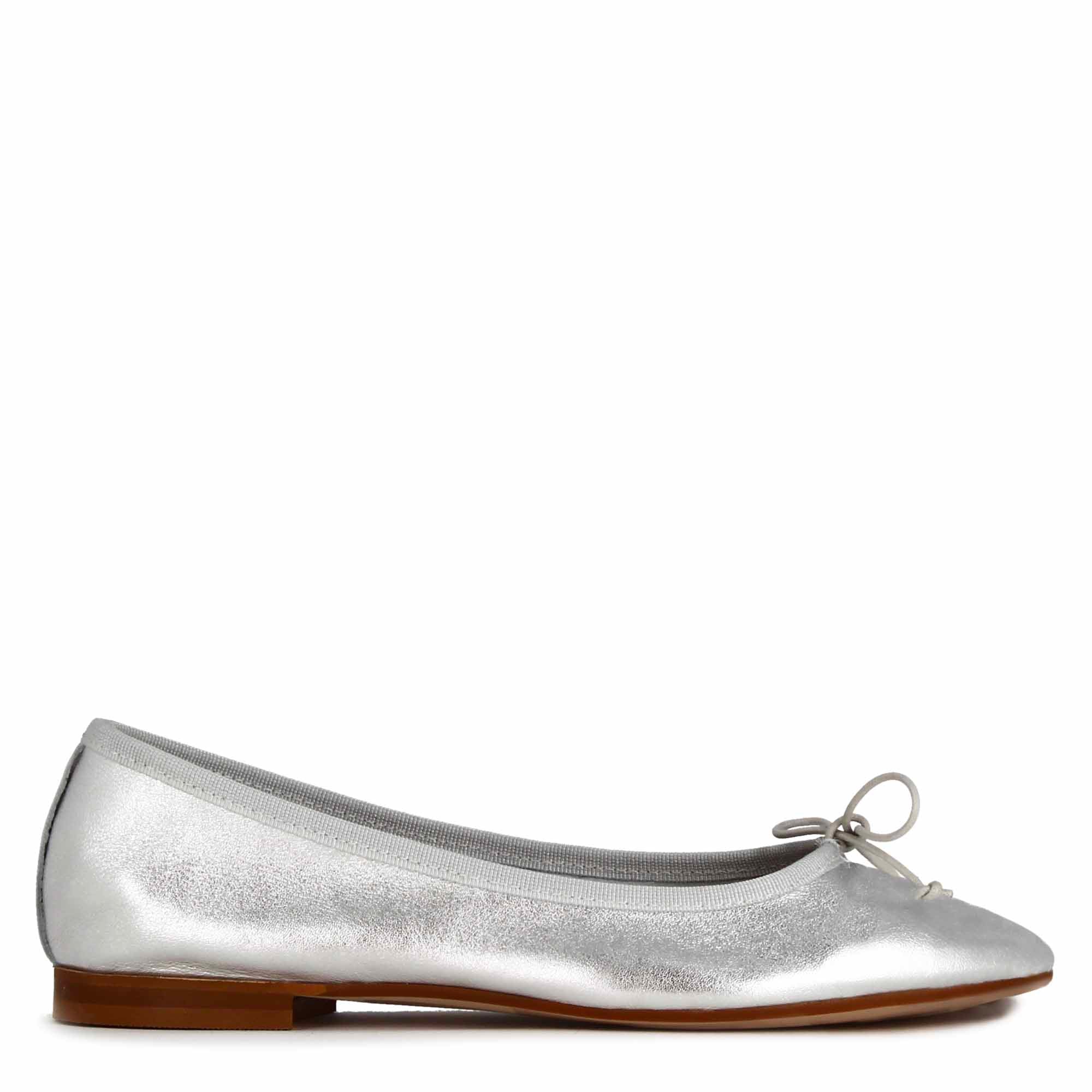 Ballerina classica da donna in pelle laminata colore argento - immagine 4
