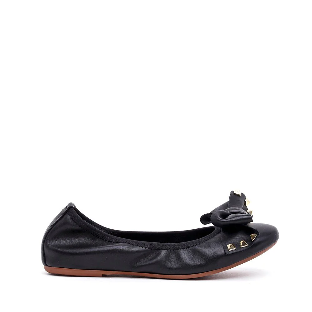 Ballerina in nappa con maxi fiocco e borchie. - immagine 2