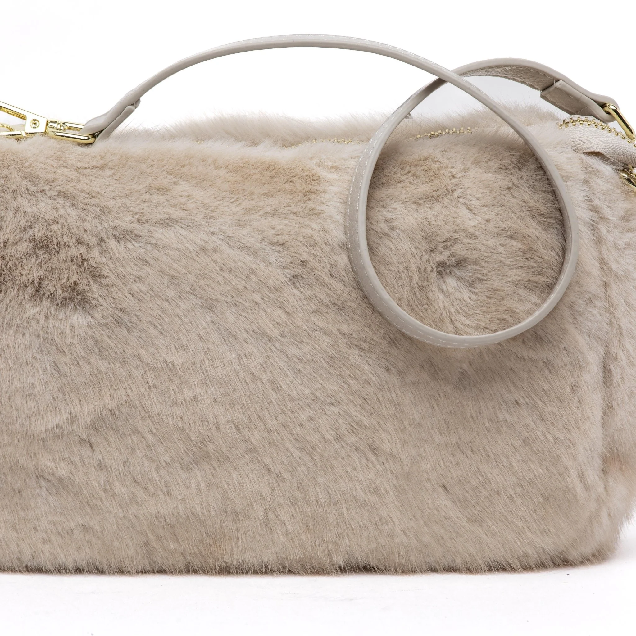 Borsa a mano in eco pelliccia burro. - immagine 3