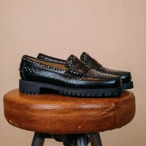 Dan Lug Studs