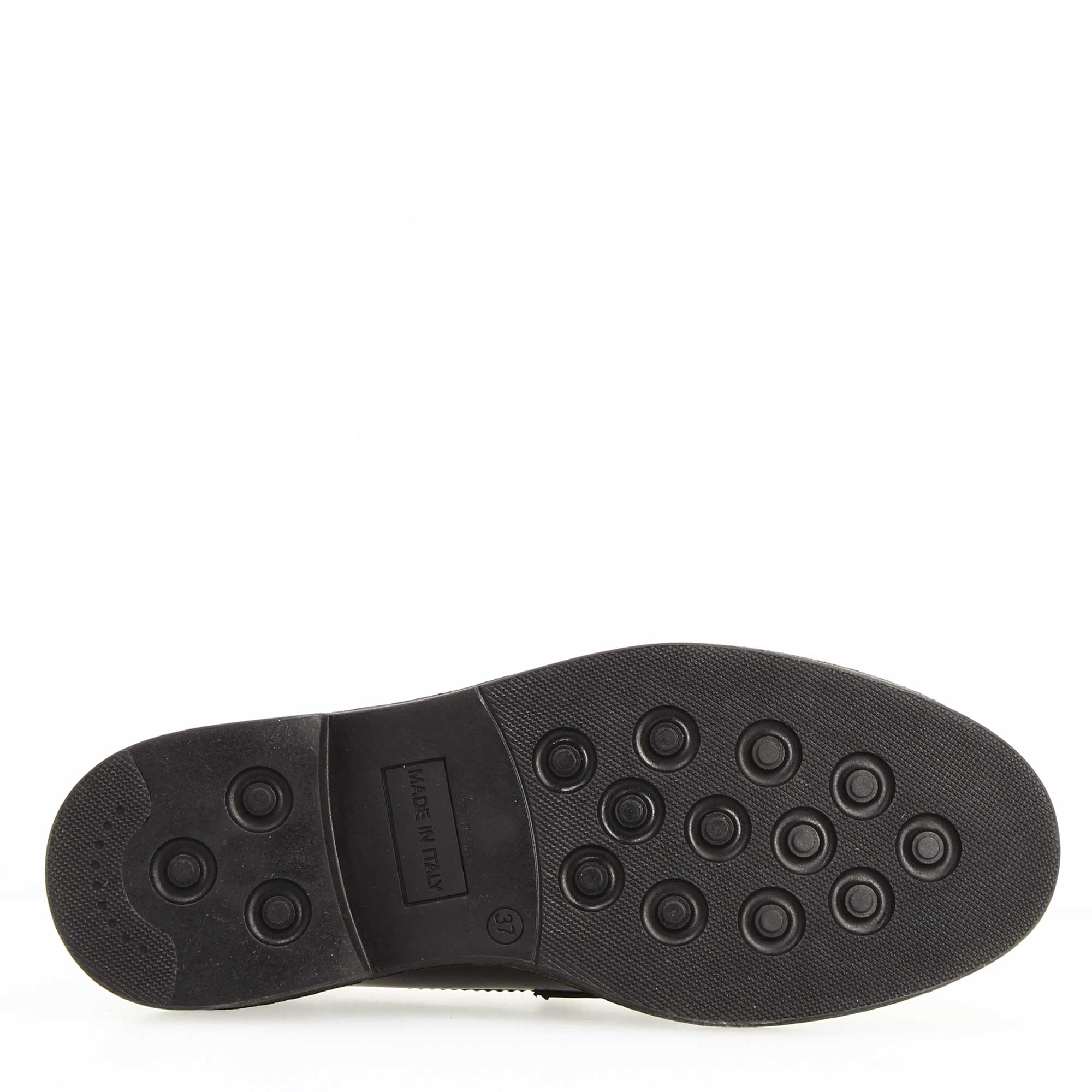 Mocassino da donna fondo robusto in pelle nera con frange - immagine 5