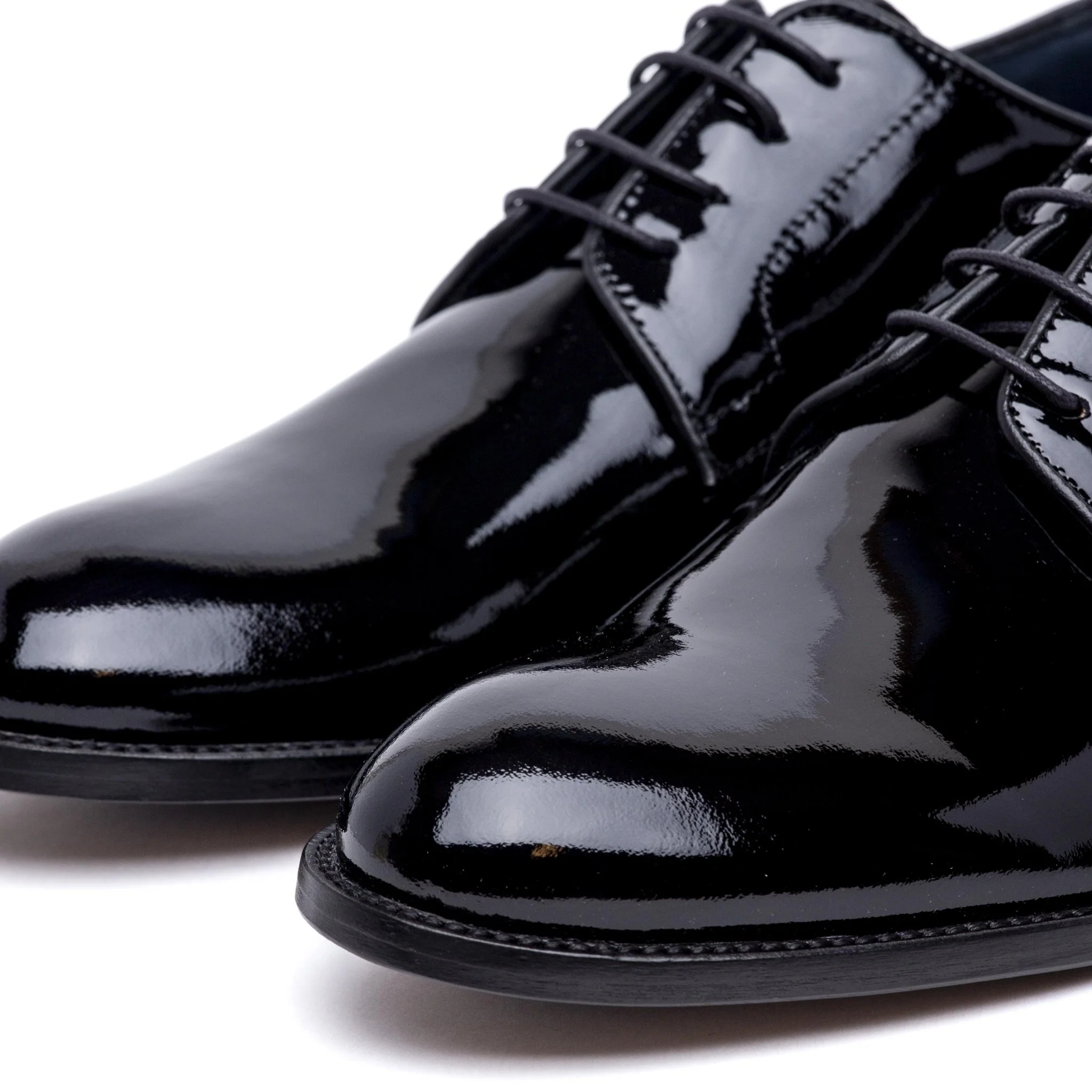 Scarpa uomo elegante in pelle verniciata nera. - immagine 4
