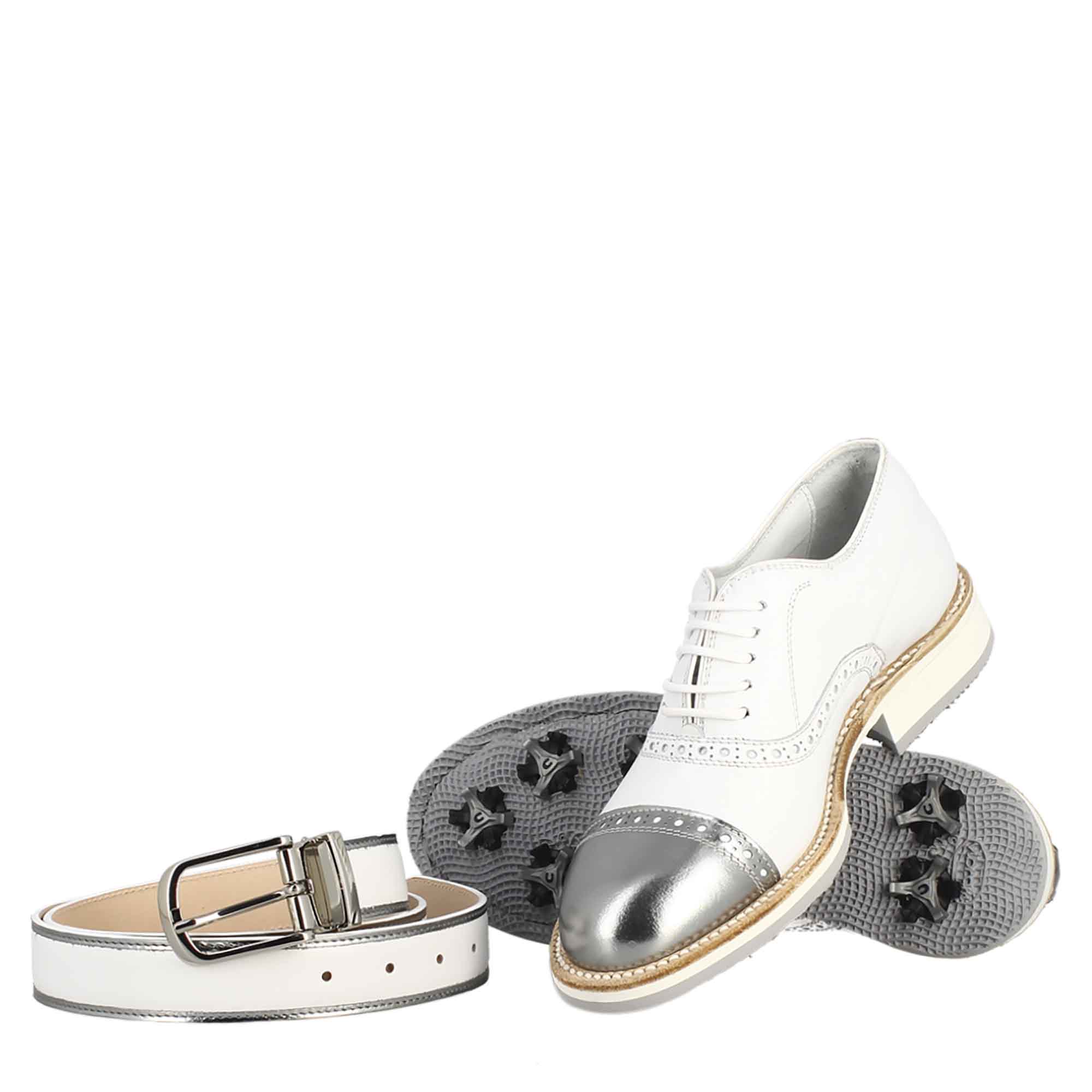 Scarpe golf artigianali in pelle bianco e dettagli in argento - immagine 8