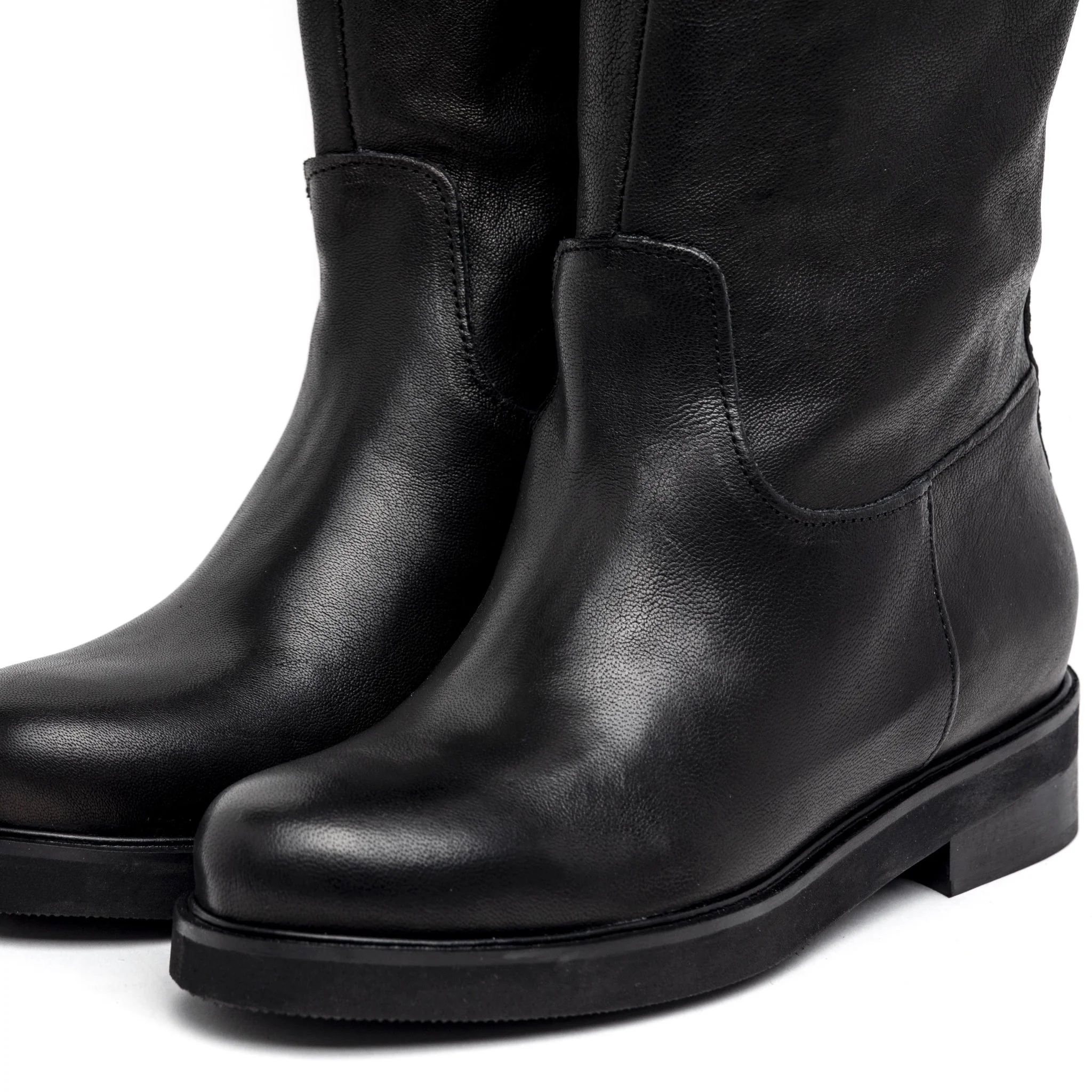 Stivale cavallerizzo in vitello nero. - immagine 5