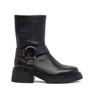 Stivaletto biker in pelle di vitello nera.