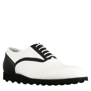 Scarpa golf fatta a mano in pelle colore bianco e nero